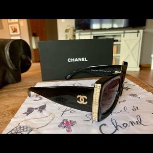Chanel Sunglasses, good as new
